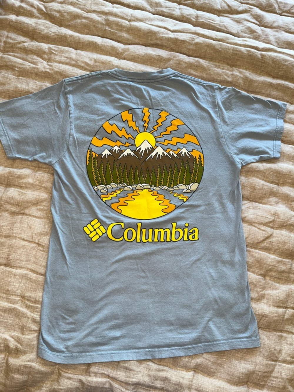Columbia S graphic Tee